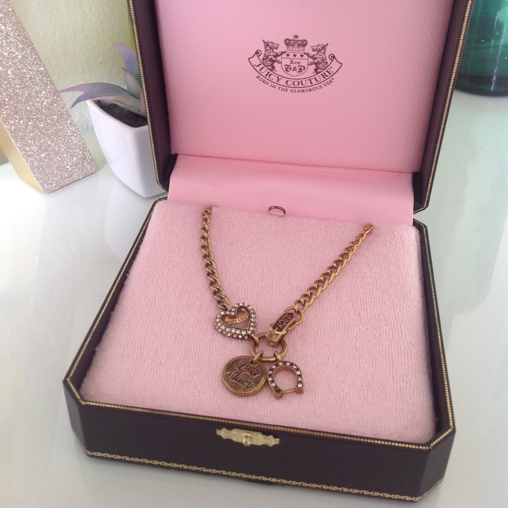 Juicy couture necklace